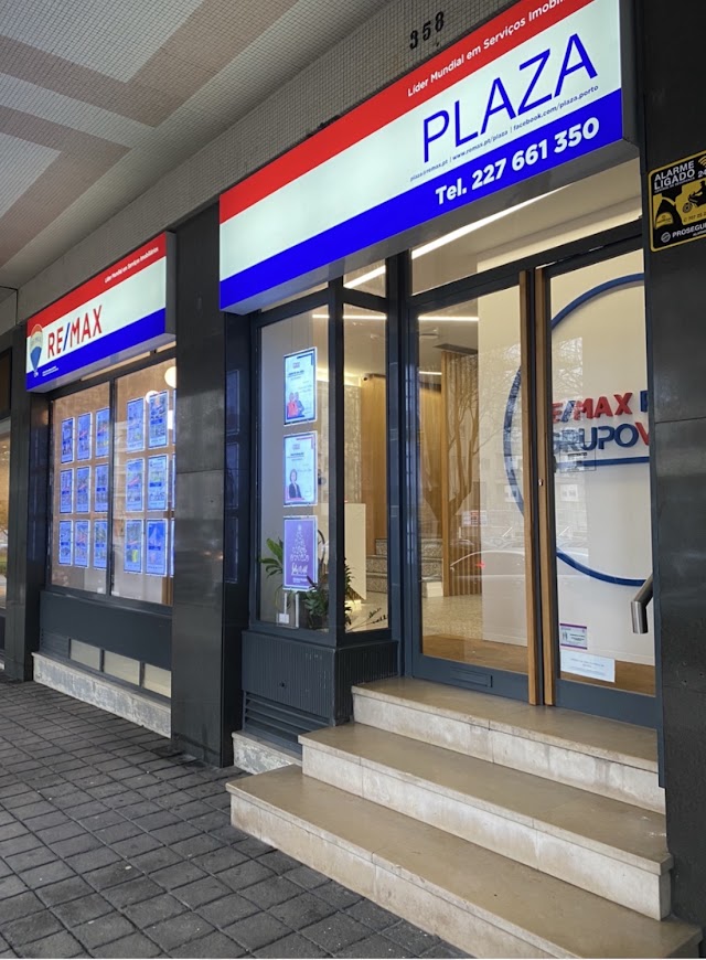 Remax Porto Plaza