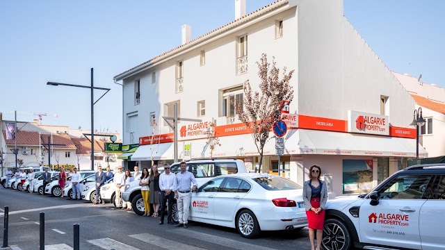 Algarve Property.com