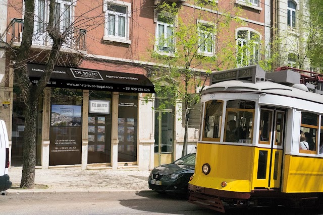 De Brito Properties