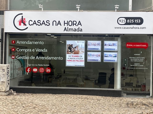 Casas na Hora Almada