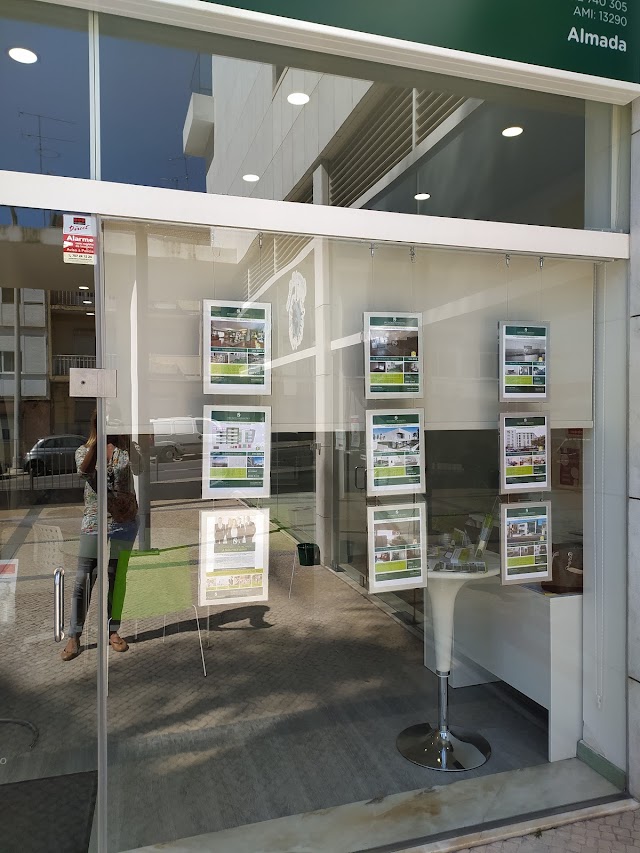 Decisões e Soluções Almada Atrium