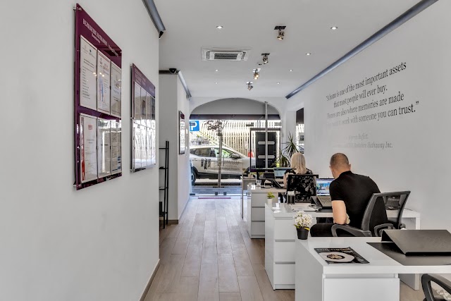 Berkshire Hathaway - Vilamoura