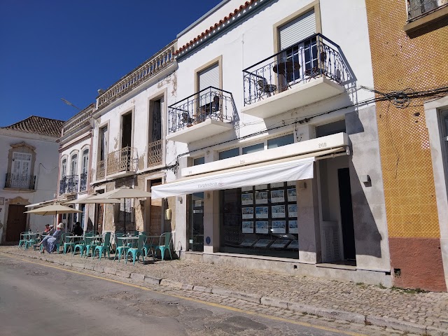 Fastighetsbyrån Tavira