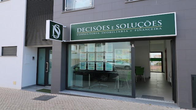 DECISÕES E SOLUÇÕES ALBUFEIRA