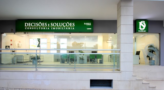 DECISÕES E SOLUÇÕES LOURES